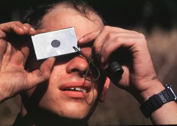 How Do You Signal for Help Without Electronics?