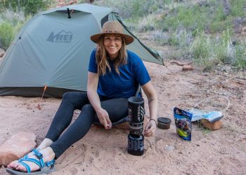 How Much Weight Should You Carry on Your Backpacking Trip?