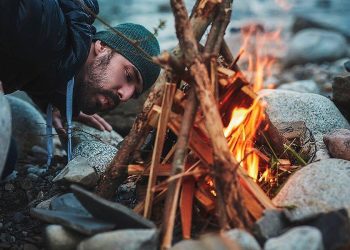 Can You Really Survive Without a Compass in the Wilderness?